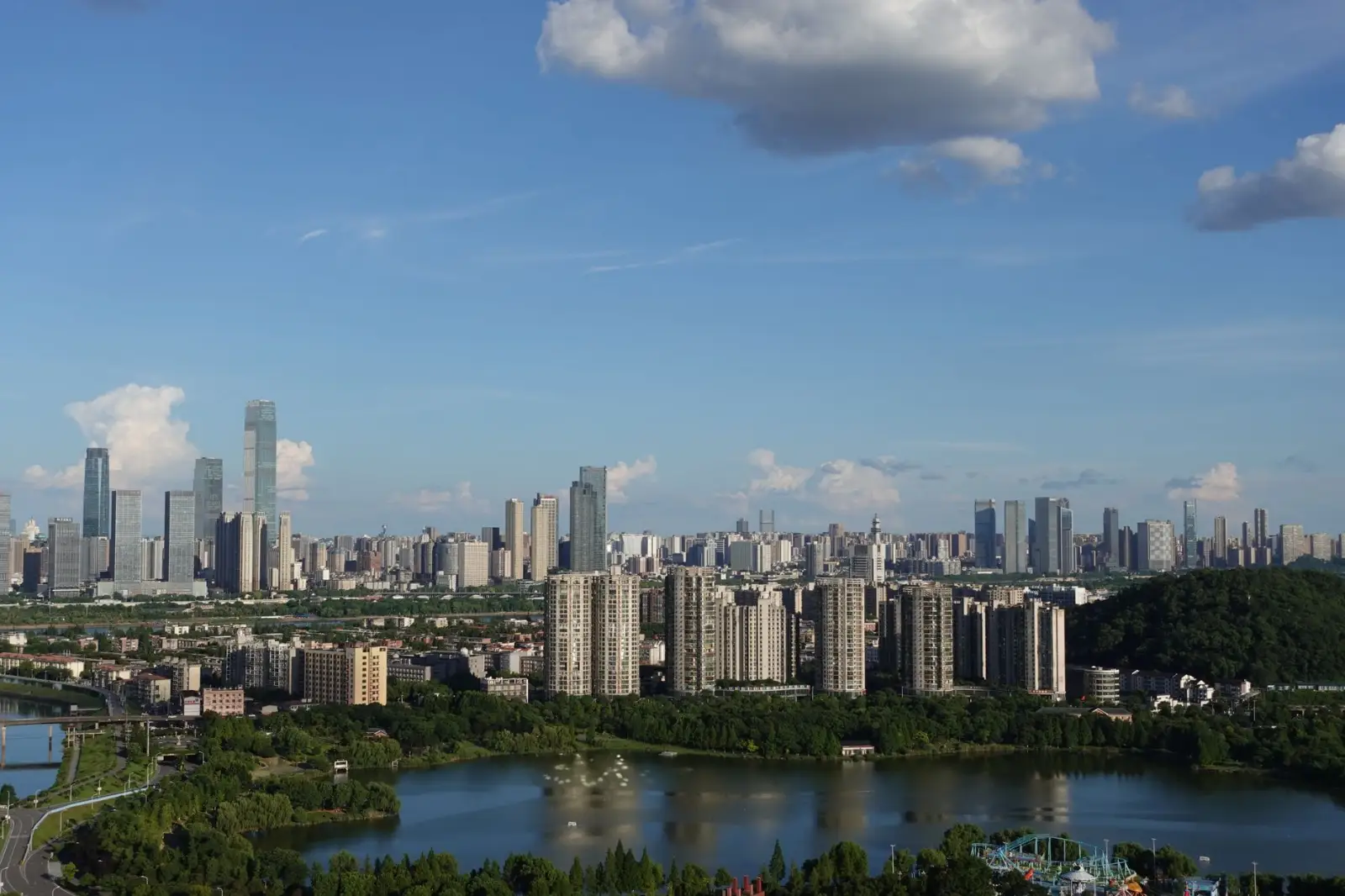 装配流水线工位器具定制方案：从设计到落地的关键技术要点